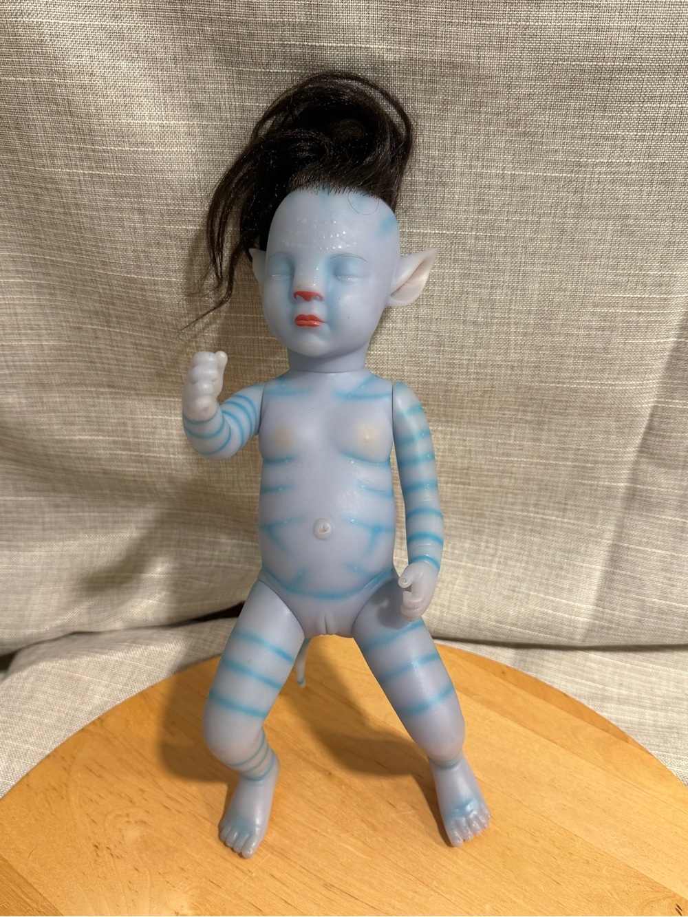 Avatar Baby Lifelike Vinyl Girl Doll Eyes Shut Glow in the Dark